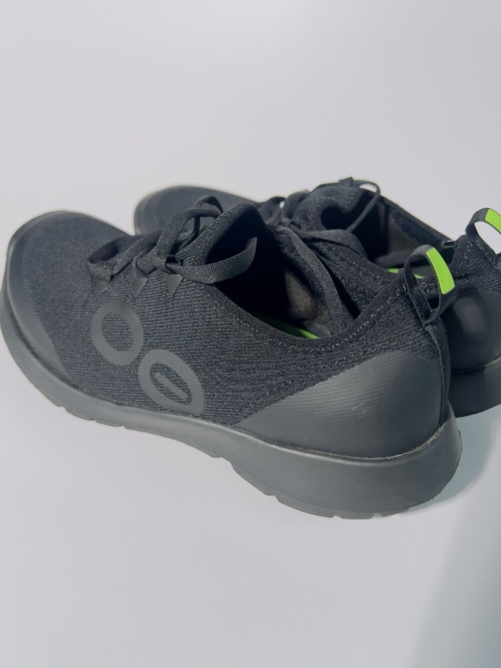 OOFOS OOmg Sport Low Recovery Shoes Black Women’s Size 7.5 - Picture 8 of 11